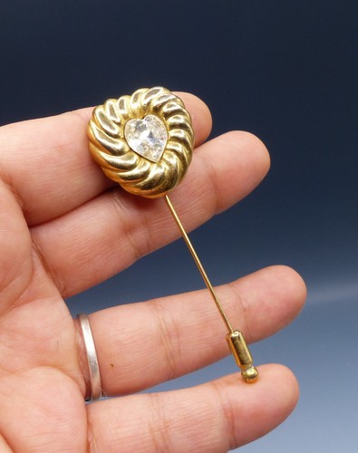 Broche épingle signée - Épingle,