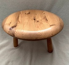 Table basse / tabouret « Karljohan » en bois massif — Christian Halleröd — IKEA,