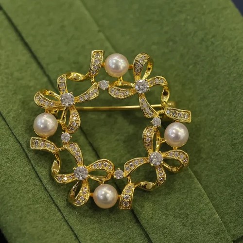 Couronne élégante avec