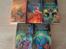 🔥 LDVELH - Jeu de rôle - Dragon Warriors - The Ultimate role Playing Game Book