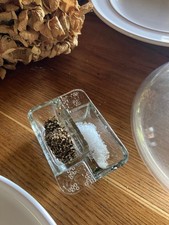 Saleron en verre pressé et moulé, années 50