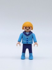PLAYMOBIL ENFANT garcon tenue