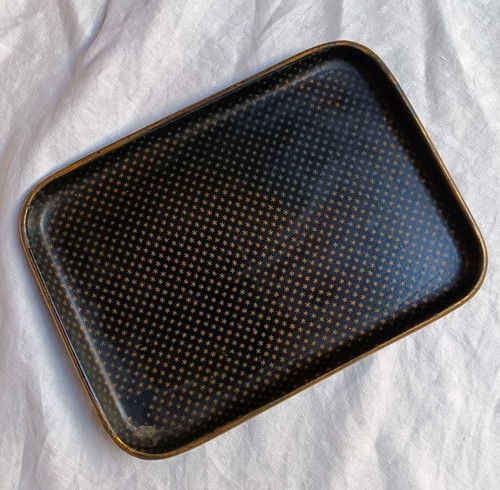 Ancien plateau carton - , bouilli