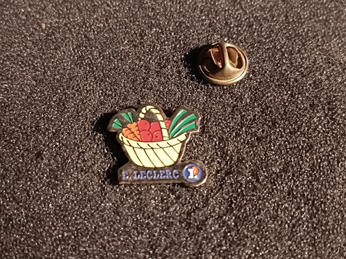 Pin logo leclerc - pin's, e