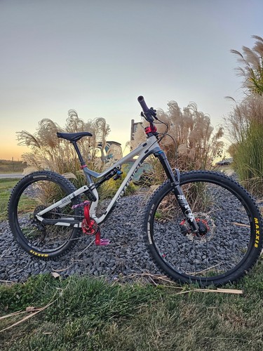 2020 commencal meta - commencal, fox