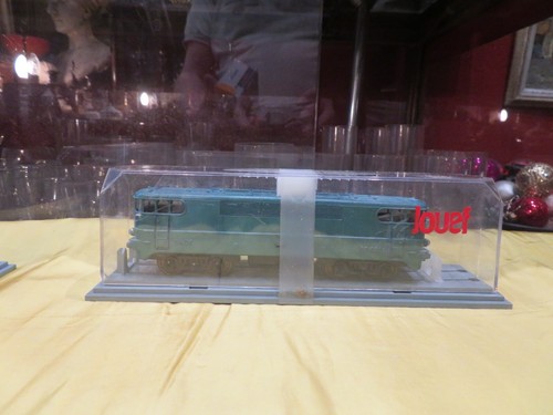Ancienne locomotive bb9201 - ancienne,