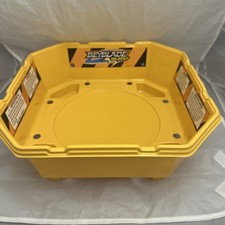 Beyblades Burst Yellow Stadium