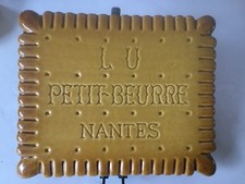 DESSOUS DE PLAT PUBLICITAIRE CERAMIQUE LU PETIT BEURRE NANTES GENERALE BISCUITS