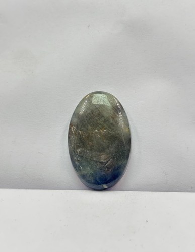 Cabochon saphir bleu forme