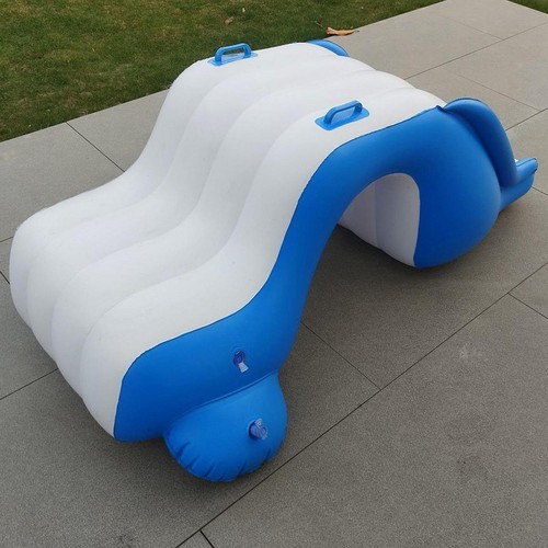 Toboggan gonflable pour