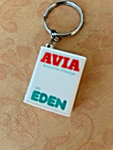 Ancien porte clef avia petit - clef,
