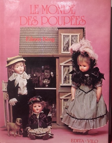 Livre monde des poupées - monde,
