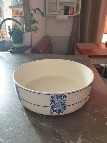 Cuvette ancienne toilette - ancienne,
