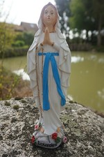 RE0079   FIGURINE  STATUE VIERGE LOURDES RELIGION DIEU JESUS RESINE EGLISE  20CM