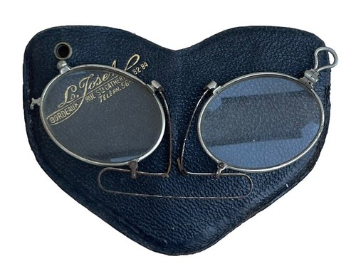 Paire binocles lorgnons - de,