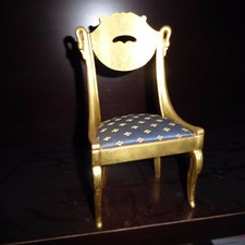 CHAISE MINIATURE REPRODUCTION D'EPOQUE PLAQUE OR ET TAPISSERIE