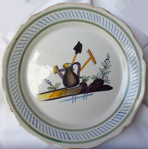 Assiette révolution - assiette,