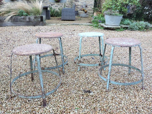 Ancien tabouret metal - 4,