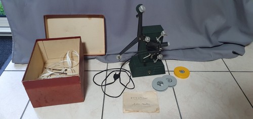 Ancien projecteur 110v avec - ancien,