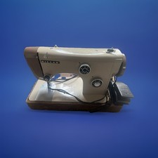 Vintage Riccar RZ-208B Sewing