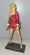 Figurine Pin-Up Résine Manara