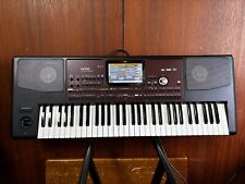 Korg Pa700 61-key Arranger Workstation w/ gig bag
