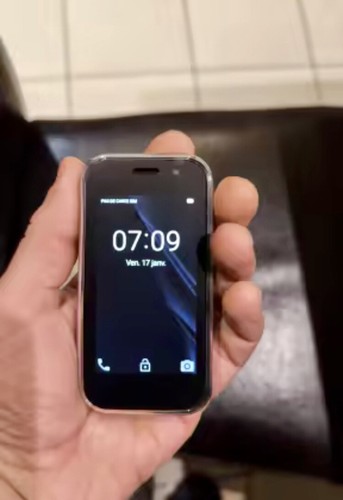 Mini téléphone smartphone - mini,