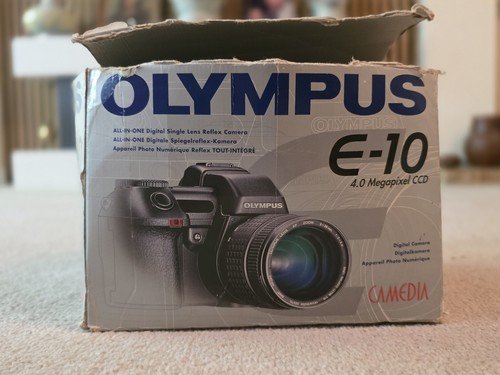 Olympus camedia 4mp - e-10,