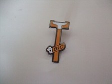 PINS  RASOIR BIC