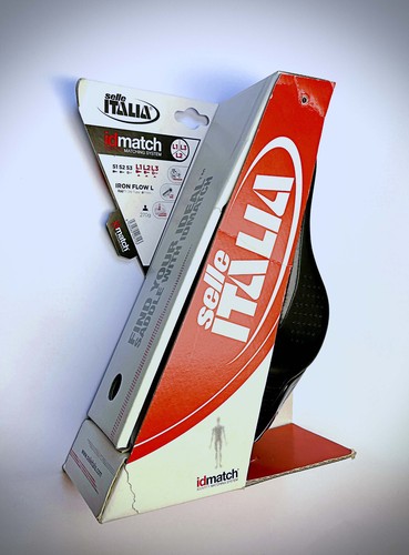 Selle italia iron - selle, flow