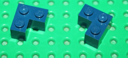 Lego navyblue brick 2x2 - 2,