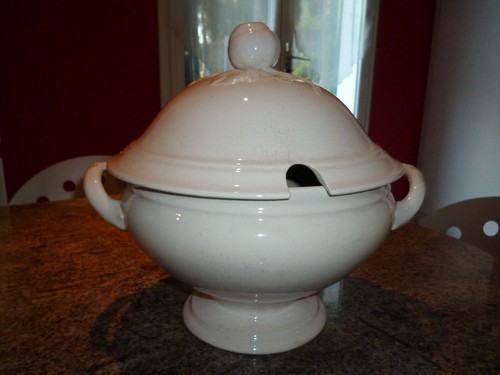 Ancienne soupiere faience - ancienne, en