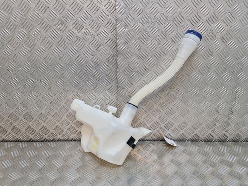 Réservoir lave glace modèle
