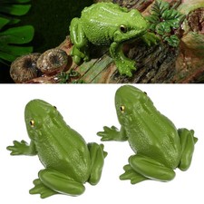 Figurines de grenouille vert