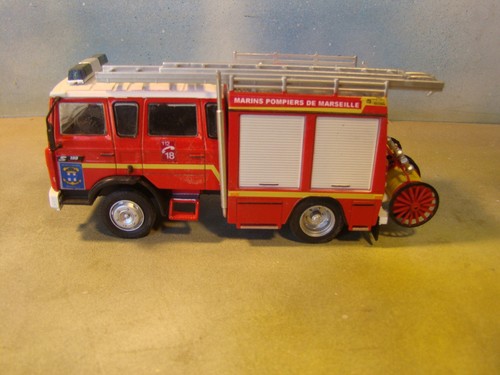 Renault 180 camion ftp - 1/43,