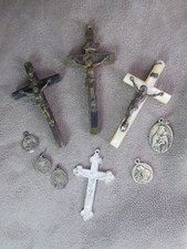 CROIX et MEDAILLES anciennes.