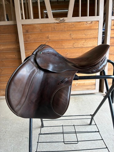 Stubben roxane saddle - 17.5”,