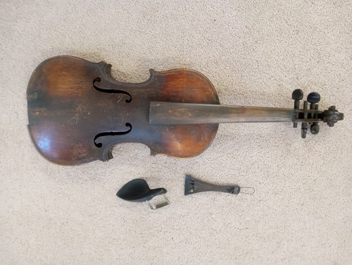 Copy stradivarius dated - of,