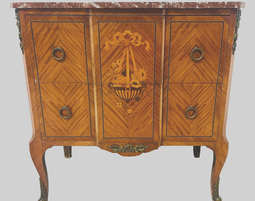 Commode ressaut central de - commode, à