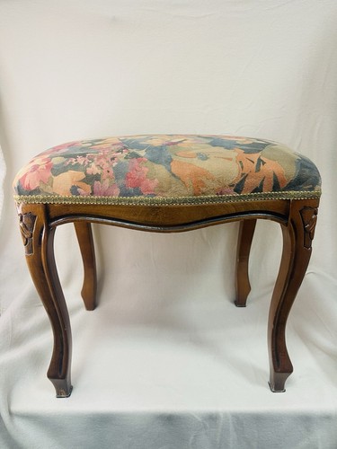 Tabouret repose pieds - repose-pieds, style