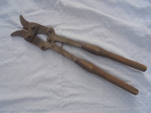 Cisalle coupe barbele - coupe,