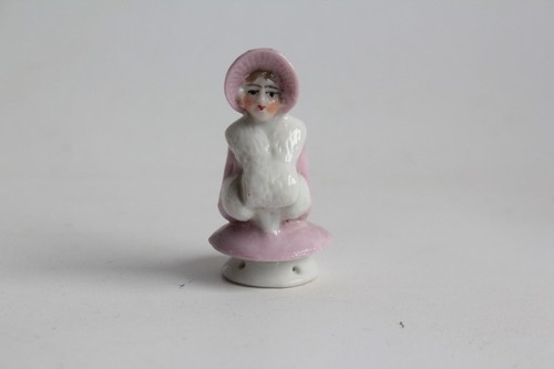 Demi figurine porcelaine femme - demi,