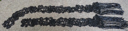 Incrustation broderies perles - broderies,