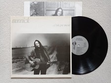 LP 33T MANNICK "...C'est par amour" DISC AZ / 2 330 FRANCE 1980 VG+/VG++ )