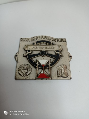 Badge automobile club - badge,