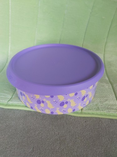 Tupperware boite pops - boite, pâques