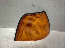 Clignotant avant droit 63138353278 Bmw Série 3 E36 de 12/90 à 08/96