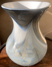 Vase bourse Jean-Claude Novaro - Verrerie d’art à Biot - Hauteur 18 cm