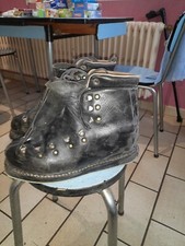 VINTAGE _ CHAUSSURES SKI  SAS  -  LE TRAPPEUR  - Taille 9  boite d'origine