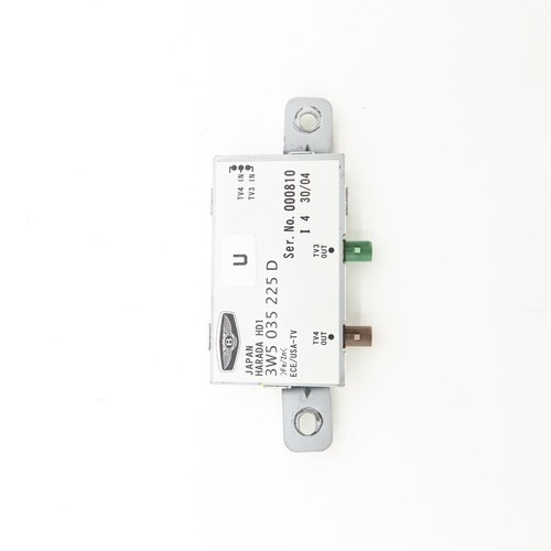 Amplificateur antenne - amplificateur, d'antenne